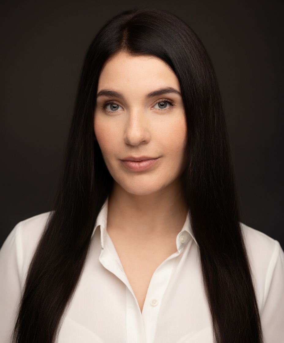 Sasha β Partner & Director of Operations at Emerald Eyes Miami